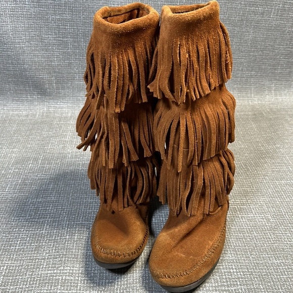 Minnetonka Moccasins Suede Leather Fringe Boots US 6 - Picture 5 of 12